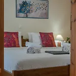 Melina's House Апартаменти *
