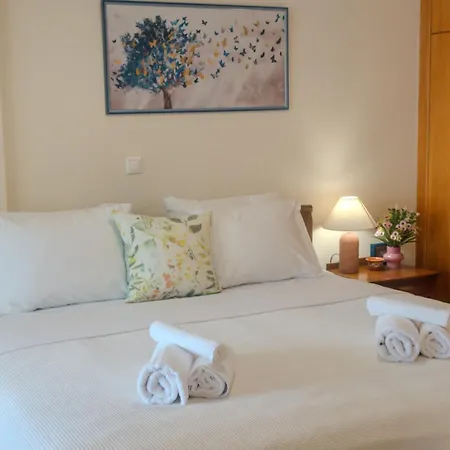 Melina's House 아파트 *